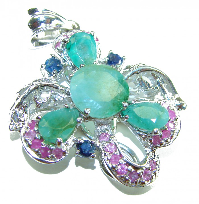 Authentic 12.5 carat Emerald Sapphire .925 Sterling Silver handcrafted Pendant - Emerald and sapphire brooch in sterling silver, top view close-up.