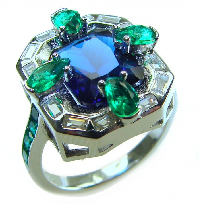 Art Deco 8.6 ctw Sapphire Emerald .925 Sterling Silver handcrafted Statement Ring size 7 1/2 - Art Deco sapphire emerald ring, close-up on stones and setting.