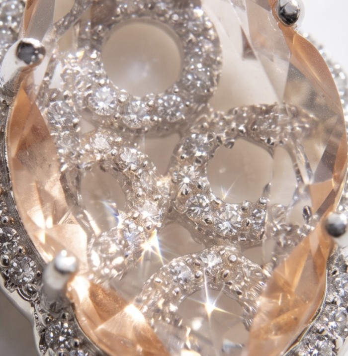 Jasmine 9.9 carat authentic Morganite .925 Sterling Silver Handcrafted pendant - Morganite and diamonds close-up, detailed view.