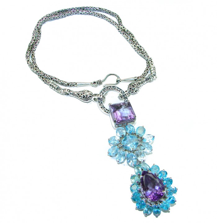 Mademoiselle - 78.5 carat natural Amethyst Swiss Blue Topaz .925 Sterling Silver dipped in Rhodium handcrafted Necklace - Necklace with amethyst and topaz, top view