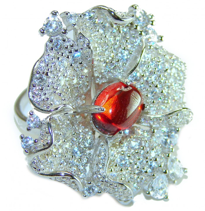 Spectacular Authentic 6.3 carat Ruby .925 Sterling Silver handmade Cocktail Ring s. 8 - Close-up of ruby and diamond flower ring in sterling silver.