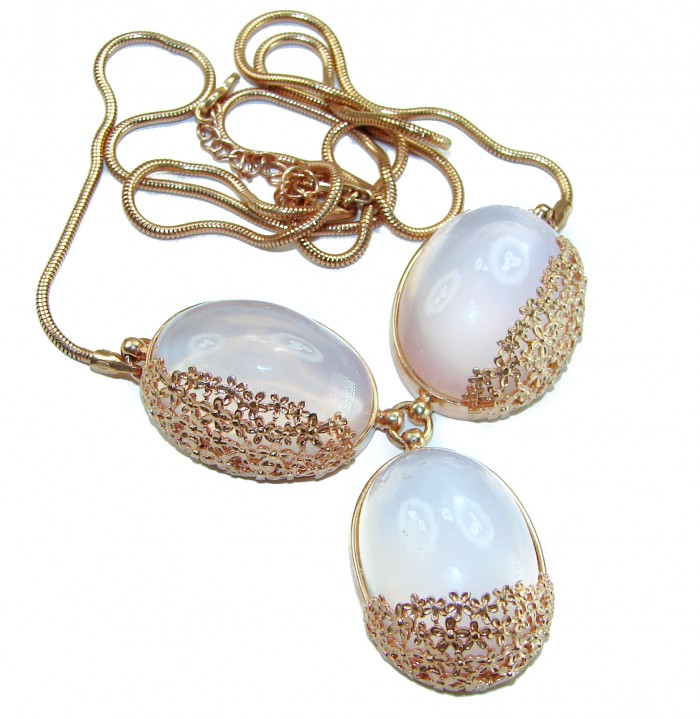 Rose Garden 52.5 carat BRAZILIAN ROSE QUARTZ 14K Rose Gold over .925 Sterling Silver handcrafted Statement necklace - Close-up of Brazilian rose quartz necklace with rose gold detailing