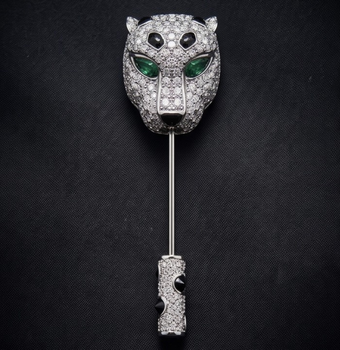 Precious Gaphard Natural 0.5 carat Emerlad black enamel .925 Sterling Silver handcrafted Brooch - Front view of jeweled panther head pin with emerald eyes and diamonds.