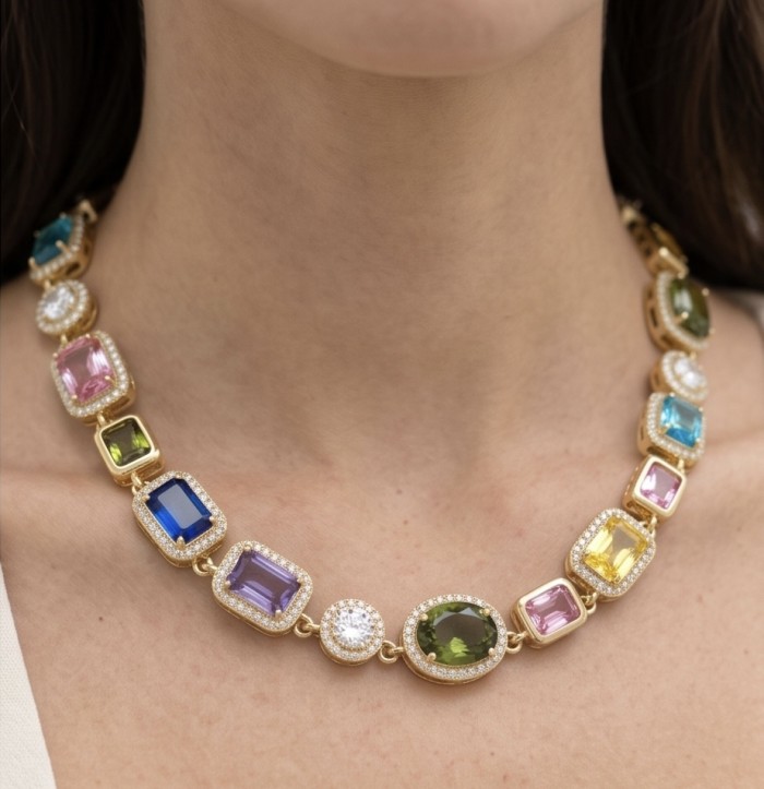 A Heritage in Bloom - 38.3 carat Natural Multigem .925 Sterling Silver dipped in 18K GOLD Handcrafted Statement Necklace - Necklace on neck displaying multicolored gemstones and diamonds.