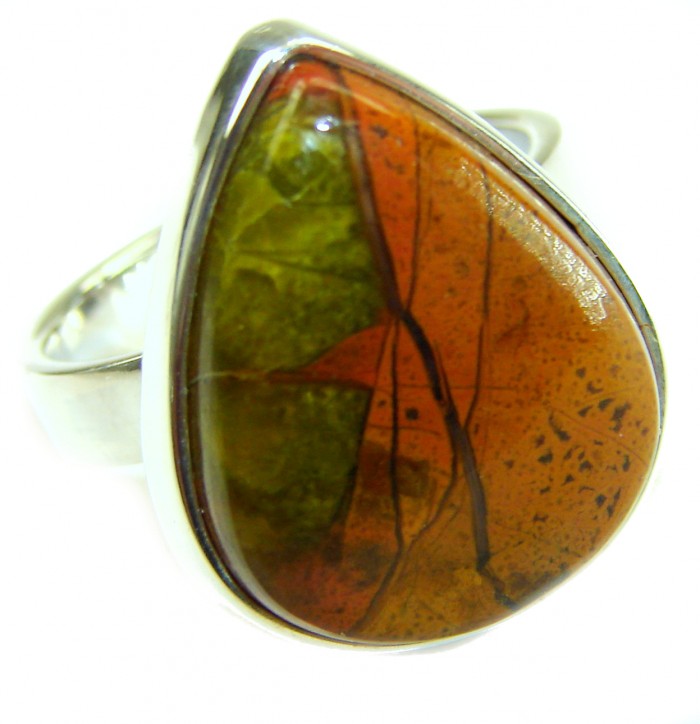 Morrisonite .925 Sterling Silver handmade ring size 9 adjustable - Close-up of Morrisonite sterling silver ring, adjustable size 9.