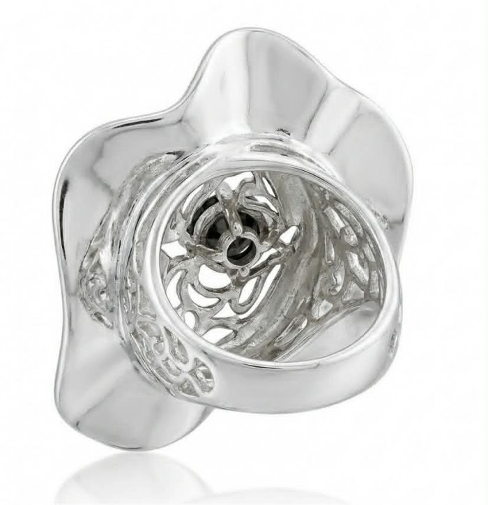 Bella Rosa Natural 17.8 carat BRAZILIAN ROSE QUARTZ .925 Sterling Silver dipped in RHODIUM handmade Statement Ring size 6 - Back view of Bella Rosa Brazilian Rose Quartz silver ring detailing.