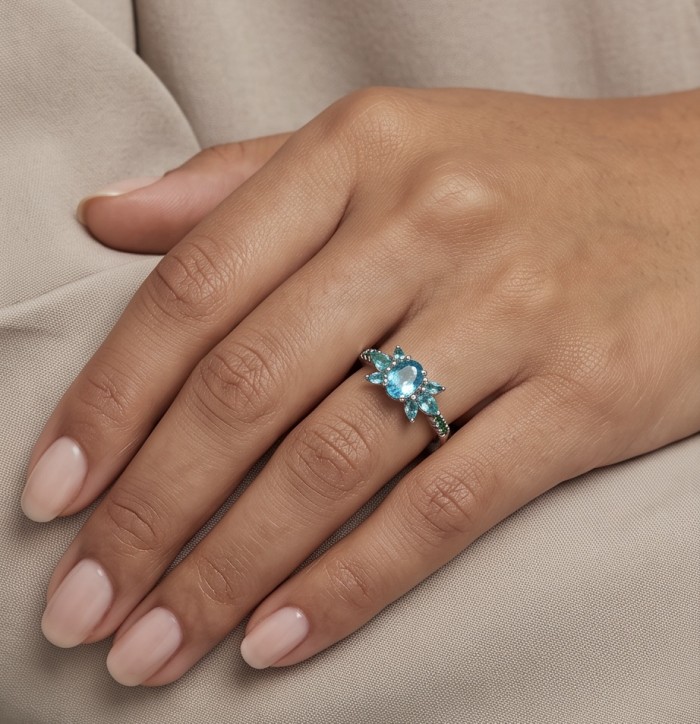 Wonderland 1.4 carat Paraiba Tourmaline .925 Sterling Silver Handcrafted Ring size 7 1/4 - Paraiba Tourmaline ring worn on hand, showcasing the stone and setting.