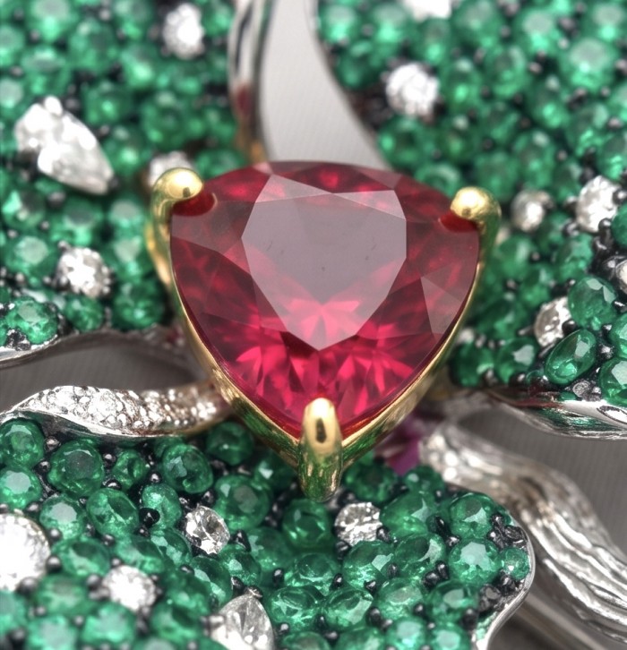 Black Label Collection - Retro Style - Rose Genuine 6.5 carat Ruby 5.2 pave Emerald .925 Sterling Silver dipped in rhodium handmade Pendant - Brooch - Close-up of Black Label Collection rose cut gemstone and emeralds