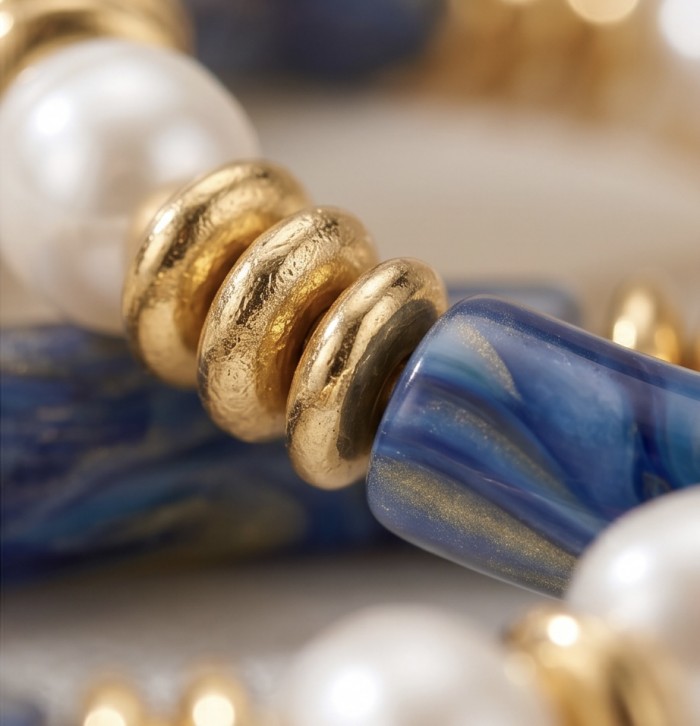 Vintage style Luxurious Blue Resin Golden stretch Bracelet - photo 3
