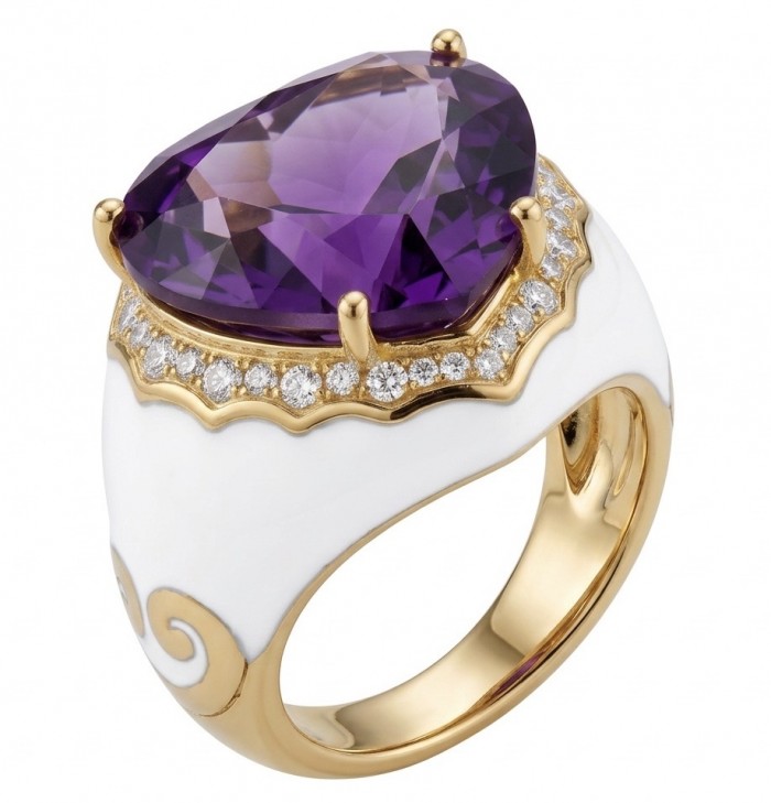 Lavender Love 10.5 carat natural Amethyst Enamel 22K Gold over .925 Sterling Silver Handcrafted Ring size 7 1/2 - Close-up of gold ring with amethyst and diamonds on white enamel band.