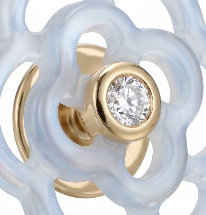 Genuine Blister Pearl .925 Sterling Silver dipped in 18K Gold handcrafted Statement Earrings - Close-up of a blister pearl with diamond in 18K gold setting.