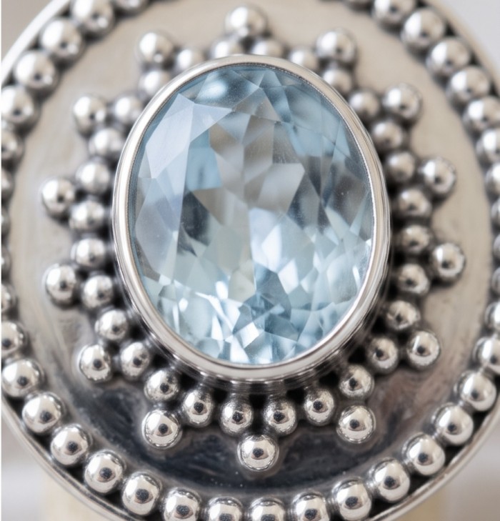 Atlantica 11.8 carat Swiss Blue Topaz .925 Sterling Silver dipped in rhodium handcrafted ring size 7 1/4 - Stone close-up of Atlantica 11.8 carat Swiss Blue Topaz in silver setting.