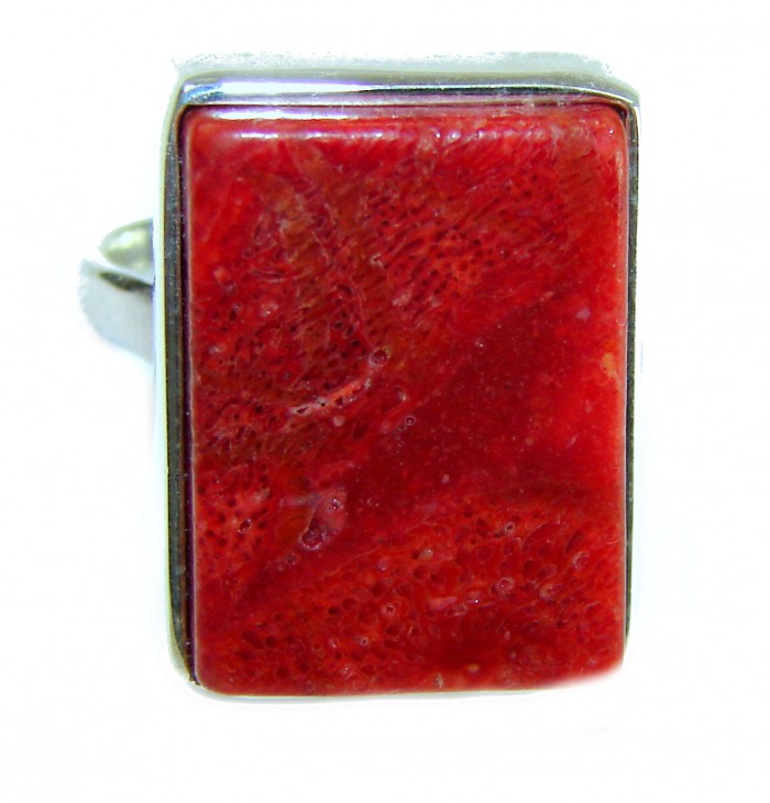 Bochic Style Natural Fossilized Coral .925 Sterling Silver handmade ring s. 7 1/4 - Close-up of red fossilized coral ring set in .925 sterling silver.