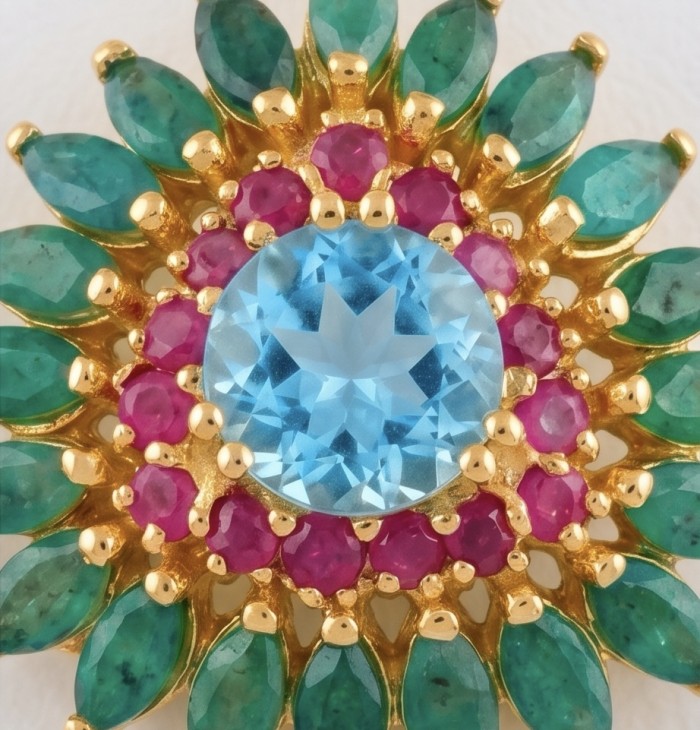 Eau Pure 4.9 carat Swiss Blue Topaz .925 Sterling Silver dipped in 18K Gold Handcrafted Pendant - Close-up of Eau Pure 4.9 ct Swiss Blue Topaz with emerald and ruby details.