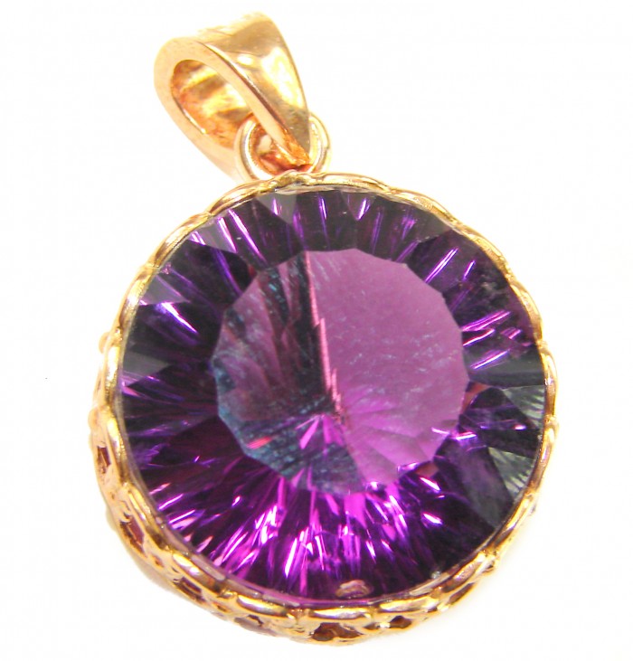 Mademoiselle - 20.5 carat natural Amethyst .925 Sterling Silver dipped in 18K Rose Gold handcrafted Pendant - Stone close-up of 20.5 carat amethyst pendant with gold setting.