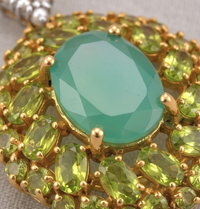 Green Royalty - 8.8 carat Colombian Emerald 6.4 carat Peridot .925 Sterling Silver dipped in 22K Gold handmade Statement pendant - Close-up of Green Royalty jewelry with emerald and peridot stones