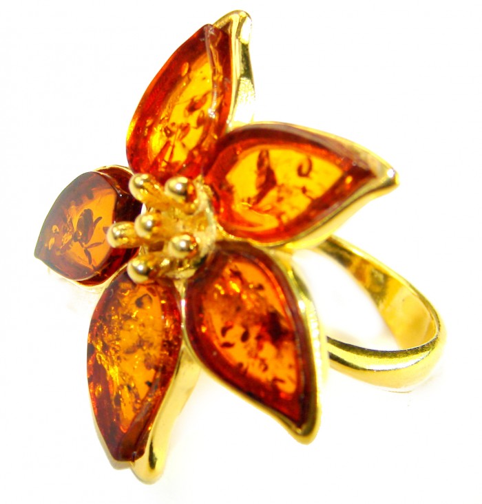 Summer Friday Authentic Baltic Amber 18K Gold over .925 Sterling Silver handcrafted ring; s. 7 adjustable - Amber flower ring in 18K gold over silver, side view.