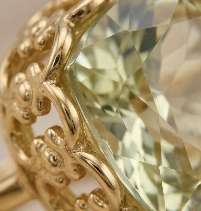 Costa del Sol 14.4 carat Lemon Quartz 18K Gold over .925 Sterling Silver handcrafted ring size 9 1/4 - Close-up of Costa del Sol lemon quartz set in gold with intricate detailing.