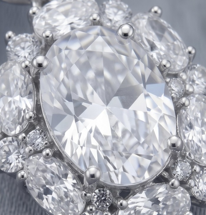 Allure Natural 15.2 carat Topaz .925 Sterling Silver handcrafted earrings - Close-up of Allure Natural 15.2 carat Topaz in .925 Sterling Silver setting