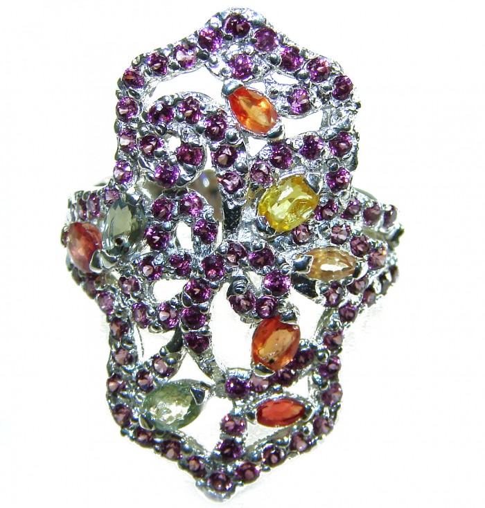 Spring 10.2 carat multicolor Sapphire .925 Sterling Silver brilliantly handcrafted ring s. 9 - Close-up of multicolor sapphire ring in sterling silver, front view.