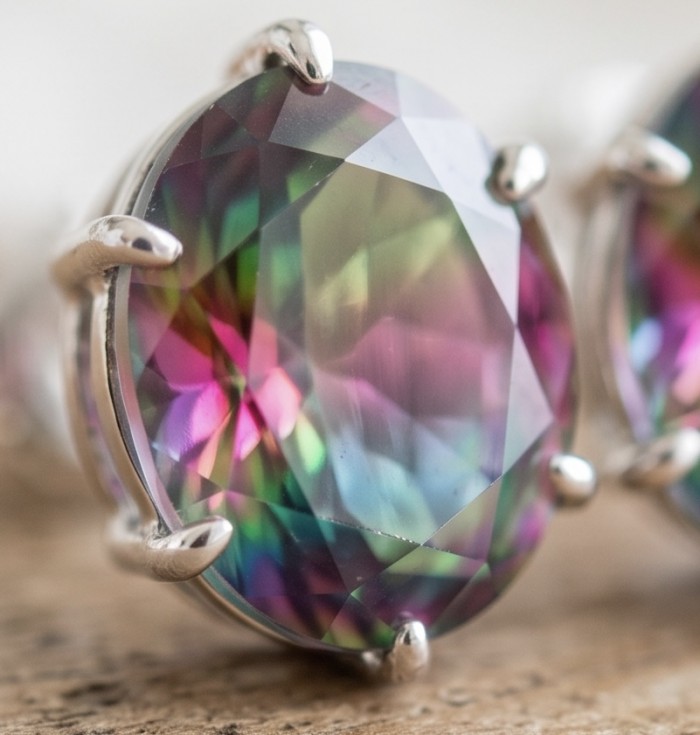 Luxurious authentic 11.2 carat Brazilian Tourmaline .925 Sterling Silver handcrafted earrings - Close-up of luxurious 11.2 carat Brazilian tourmaline in .925 silver setting