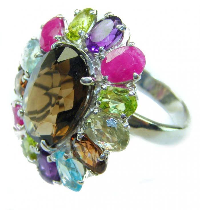 Serenity natural 28.5 carat Champagne Smoky Topaz .925 Sterling Silver HUGE Ring size 8 1/4 - Multicolor gemstone ring close-up with large Champagne Smoky Topaz center