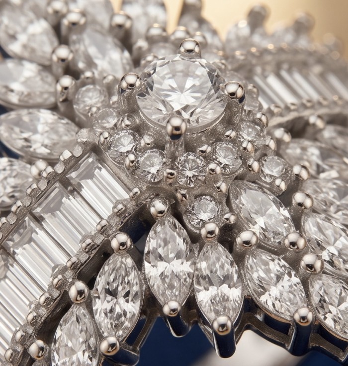 Elizabeth 4.2 carat Moissanite .925 Sterling Silver dipped in Rhodium handcrafted Ring size 6 1/2 - Close-up of Elizabeth 4.2 carat Moissanite in .925 Sterling Silver.