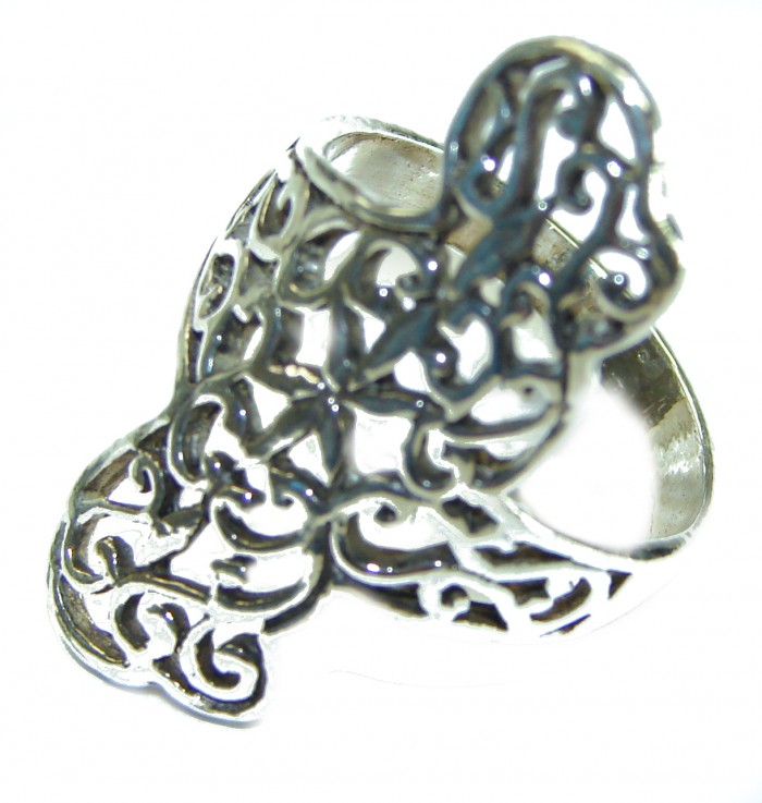 Bali made .925 Sterling Silver ring size 8 1/2 - photo 1