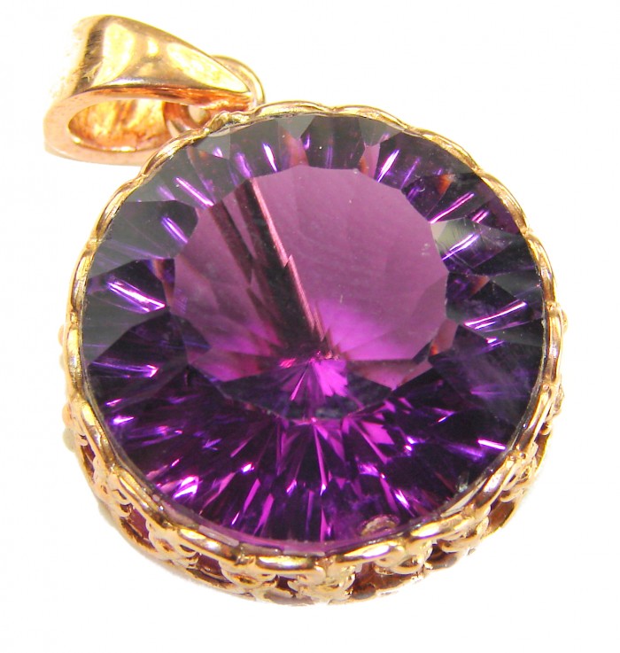 Mademoiselle - 20.5 carat natural Amethyst .925 Sterling Silver dipped in 18K Rose Gold handcrafted Pendant - Close-up of natural amethyst pendant, gold setting, top view.