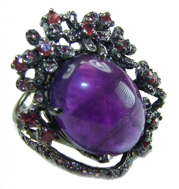 Purple Garden 25.5 carat Amethyst .925 Sterling Silver dipped black rhodium Handcrafted Ring size 9 - Purple Garden Amethyst ring close-up, intricate floral design in silver.