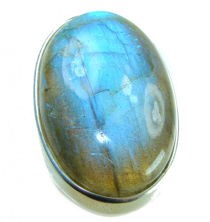 Shimmering Natural Labradorite .925 Sterling Silver handcrafted Large ring size 8 adjustable - Close-up of shimmering labradorite set in .925 sterling silver.