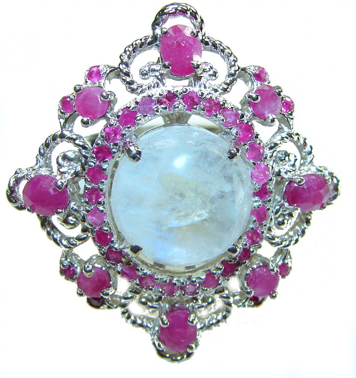 Celtic Spirit authentic fancy cut 22.5 carat Moonstone .925 Sterling Silver handcrafted Statement Ring s. 7 - Close-up of Celtic Spirit Moonstone ring with pink gemstones