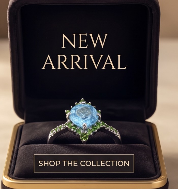 Pacifica 4.8 carat Swiss Blue Topaz .925 Sterling Silver handcrafted ring size 9 - Pacifica Swiss Blue Topaz ring in silver, front view in open box.
