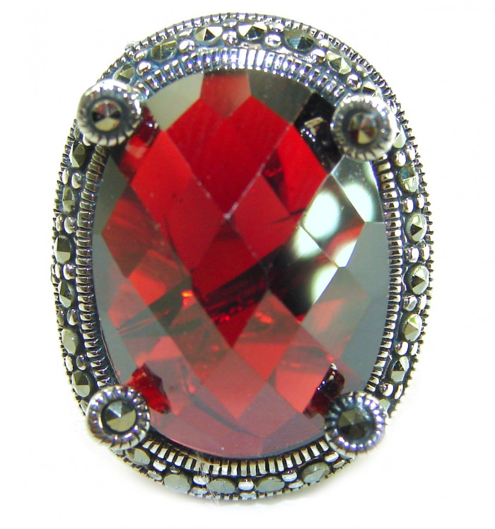 Wonderland Natural 29.4 carat Garnet Marcasite .925 Sterling Silver handmade Large Statement Ring size 8 - Close-up of garnet and marcasite sterling silver ring.