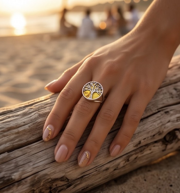 Family Tree Authentic Baltic Amber .925 Sterling Silver handcrafted ring s. 6 1/2 - Ring with tree design and amber, worn on hand at the beach.