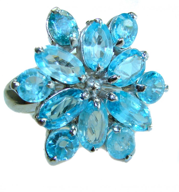21.5 carat Swiss Blue Topaz .925 Sterling Silver handmade Statement Ring size 7 - Close-up of Swiss Blue Topaz ring in sterling silver, floral design.