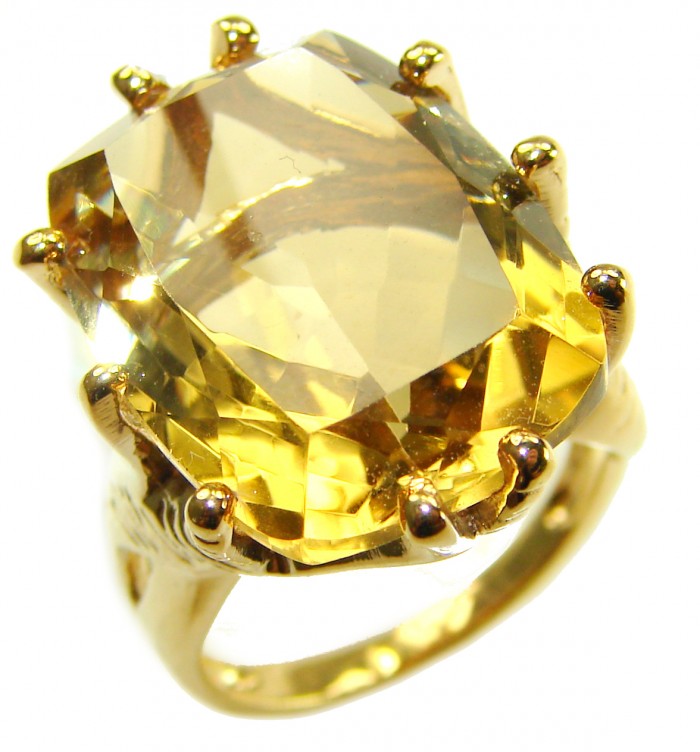 22.8 carat Genuine Lemon Quartz 14K Gold over .925 Sterling Silver handcrafted ring size 6 - Lemon quartz ring, stone close-up, 14K gold over sterling silver.