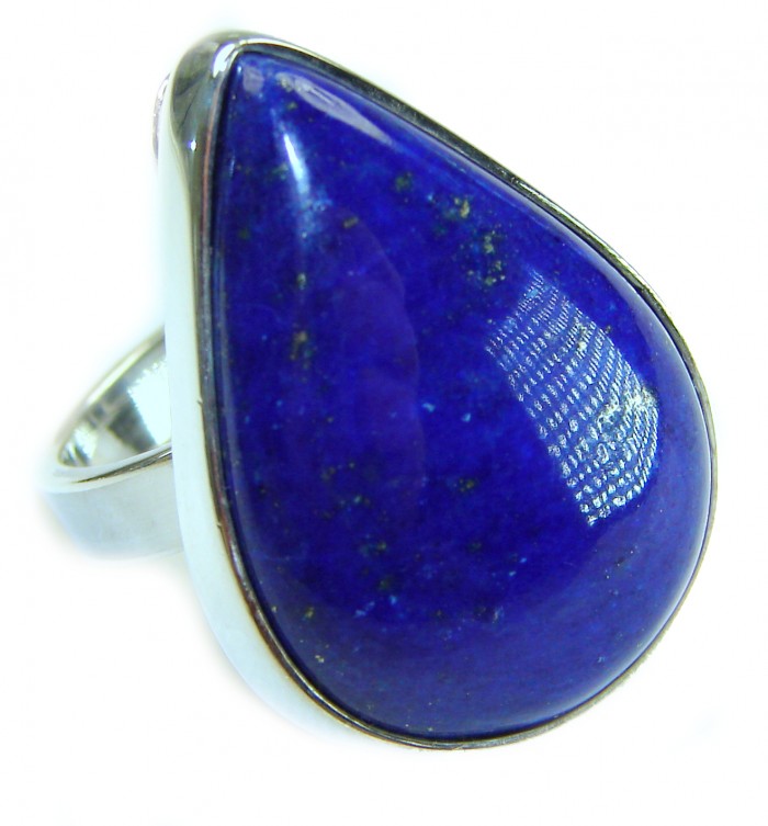 Natural 19.5 carat Lapis Lazuli .925 Sterling Silver handcrafted ring size 8 adjustable - Close-up of sterling silver ring with 19.5 carat lapis lazuli stone.
