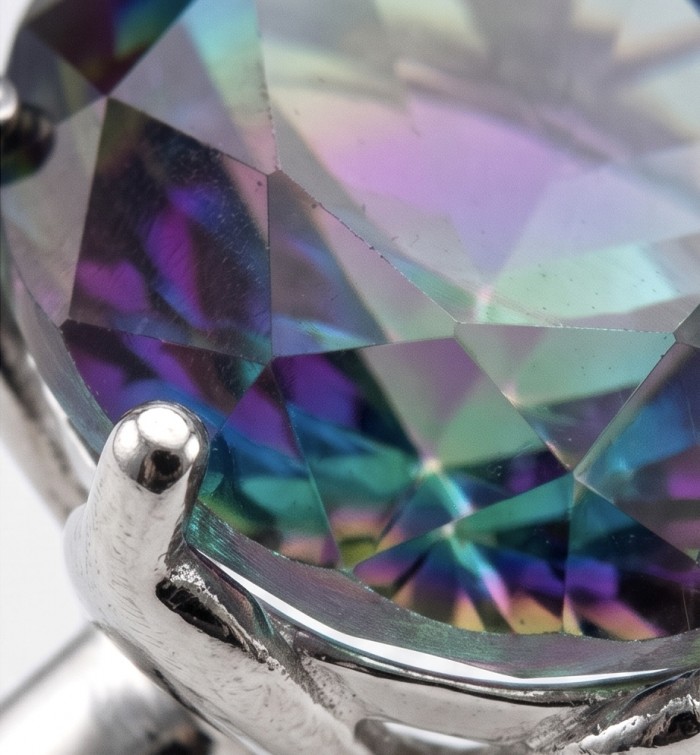 7.8 carat Brazilian Tourmaline .925 Sterling Silver Perfectly handcrafted Ring s. 7 - Close-up of Brazilian Tourmaline in .925 Sterling Silver setting