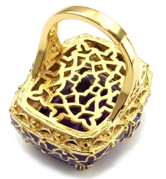 The Spirit of Athens 27.5 CARAT Amethyst Enamel .925 Sterling Silver dipped in 18K Gold Handcrafted Ring size 7 - Intricate gold lattice detail of amethyst ring from top angle.