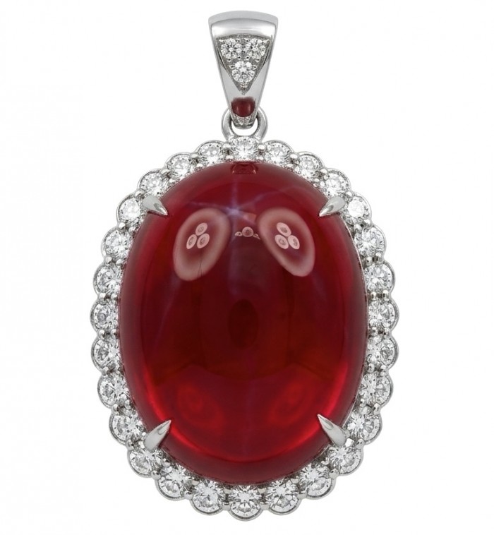 Rare finding! Deluxe 145.2 carat authentic Kashmir Star Ruby rhodium over .925 Sterling Silver handmade Statement Pendant - Close-up of deluxe 145.2 carat Kashmir ruby pendant with diamonds