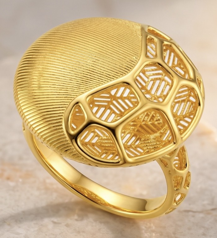 Dubai Style .925 Sterling Silver dipped in 22K Gold handmade Large ring size 9 - Elegant gold-dipped silver ring, top view with intricate filigree design.