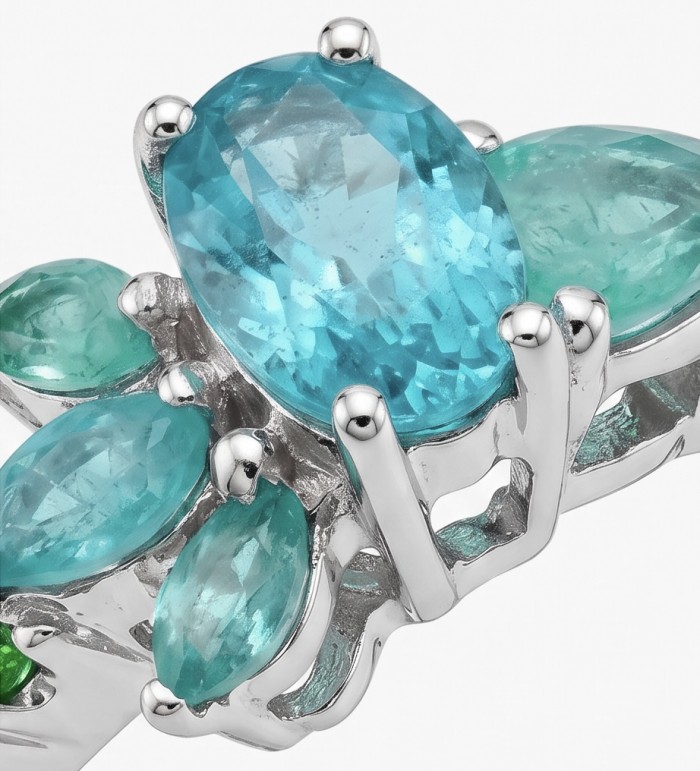 Wonderland 1.4 carat Paraiba Tourmaline .925 Sterling Silver Handcrafted Ring size 7 1/4 - Close-up of Paraiba Tourmaline stones set in sterling silver.