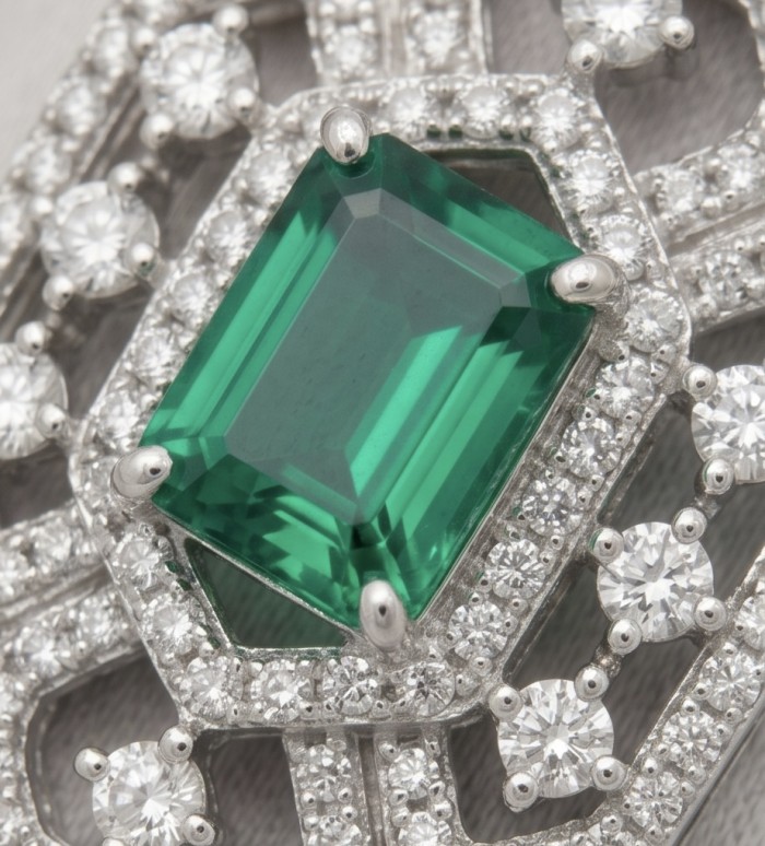 Magnificent Jewel 17.5 carat Emerald 14K white Gold over .925 Sterling Silver handcrafted earrings - Close-up of 17.5 carat emerald with diamonds in 14K white gold setting.