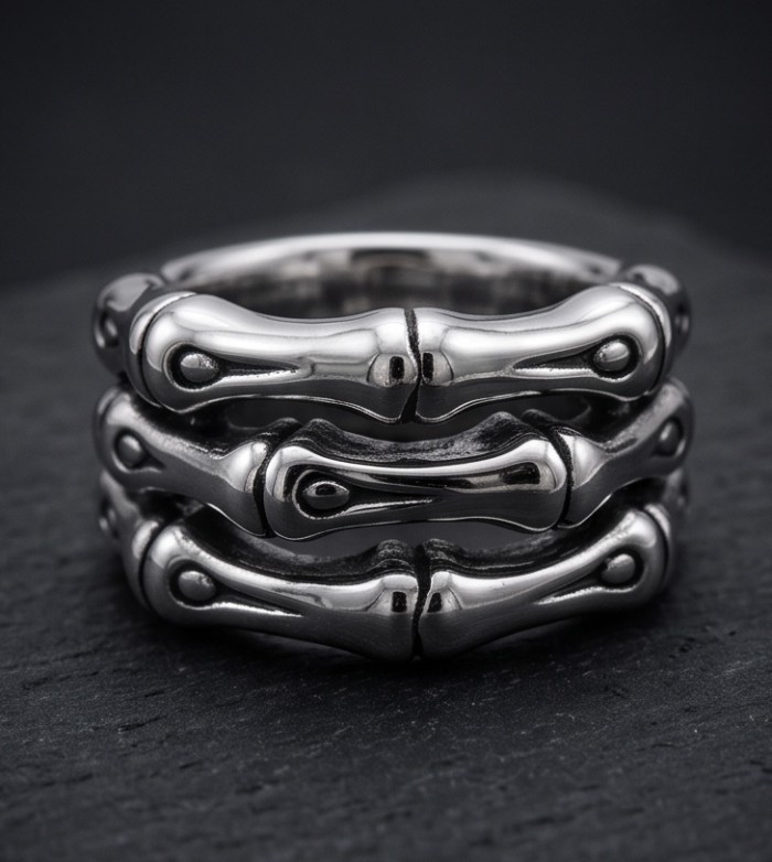Bamboo Textured Italy Made Silver Sterling Silver ring s. 8 - Stacked bamboo textured sterling silver rings, side view.