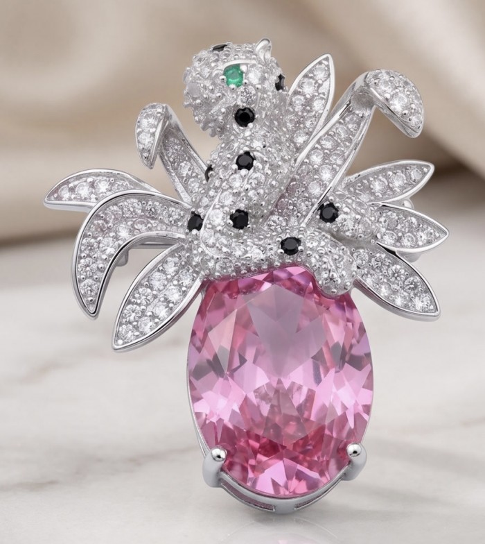 Pink Cheetah authentic 12.5 carat Pink Sapphire .925 Sterling Silver Handcrafted pendant brooch - Close-up of Pink Cheetah brooch with 12.5 carat pink sapphire.