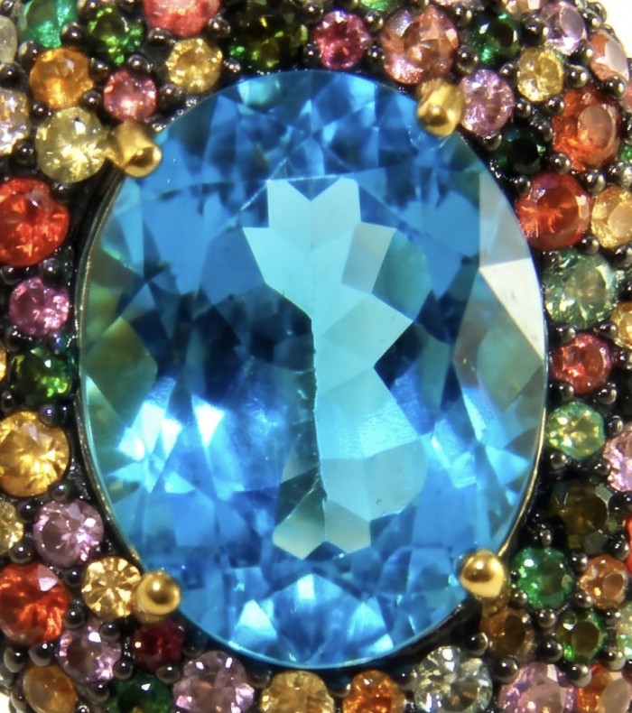 Poseidon 33.8 carat Swiss Blue Topaz Sapphire 18k Gold over .925 Sterling Silver handcrafted Large ring size 7 - Close-up of Poseidon Swiss Blue Topaz set in multicolor sapphires.
