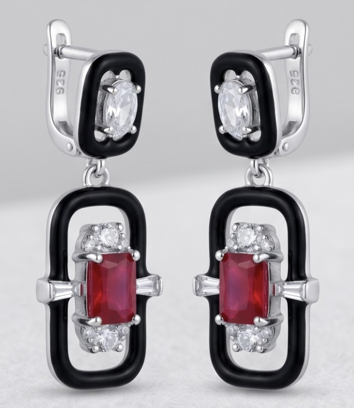 Art Deco - 4.5 carat Ruby enamel .925 Sterling Silver handcrafted incredible earrings - Art Deco ruby earrings with enamel and sterling silver, front view.