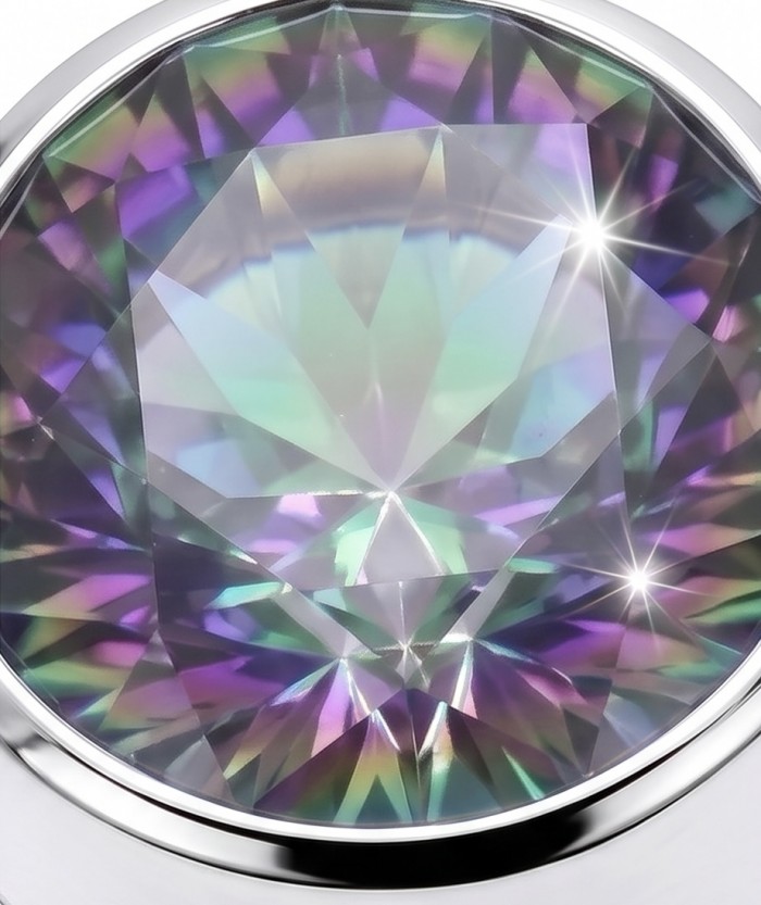 10.8 carat Mystic Topaz .925 Sterling Silver handcrafted Large ring size 7 - Close-up of 10.8 carat Mystic Topaz in .925 Sterling Silver setting.