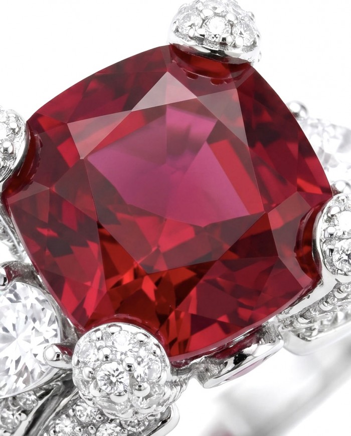 Scarlett 12.7 ctw Mozambique Ruby .925 Sterling Silver handcrafted Statement Ring size 8 - Close-up of Scarlett 12.7 ctw Mozambique Ruby set in sterling silver.